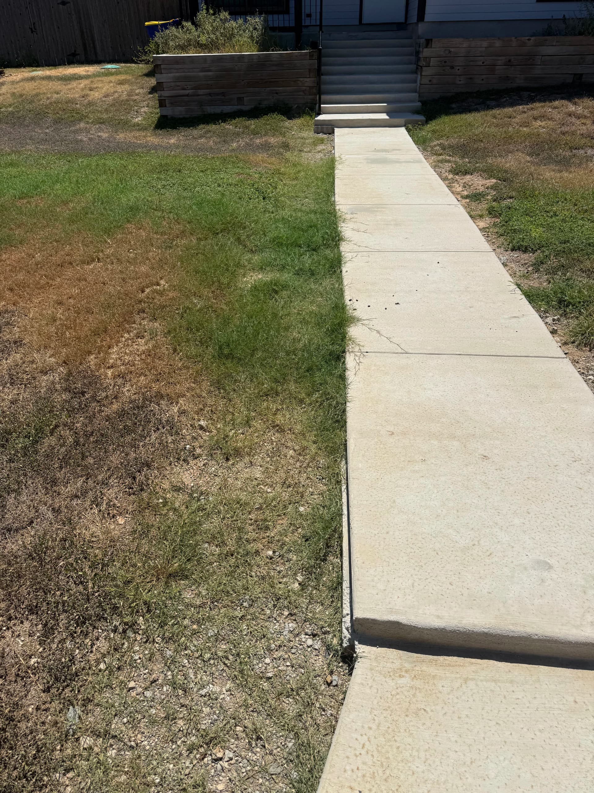 Gallery photos for Wimberley Driveway Gets Clean Edges and Extra Parking: Image #3