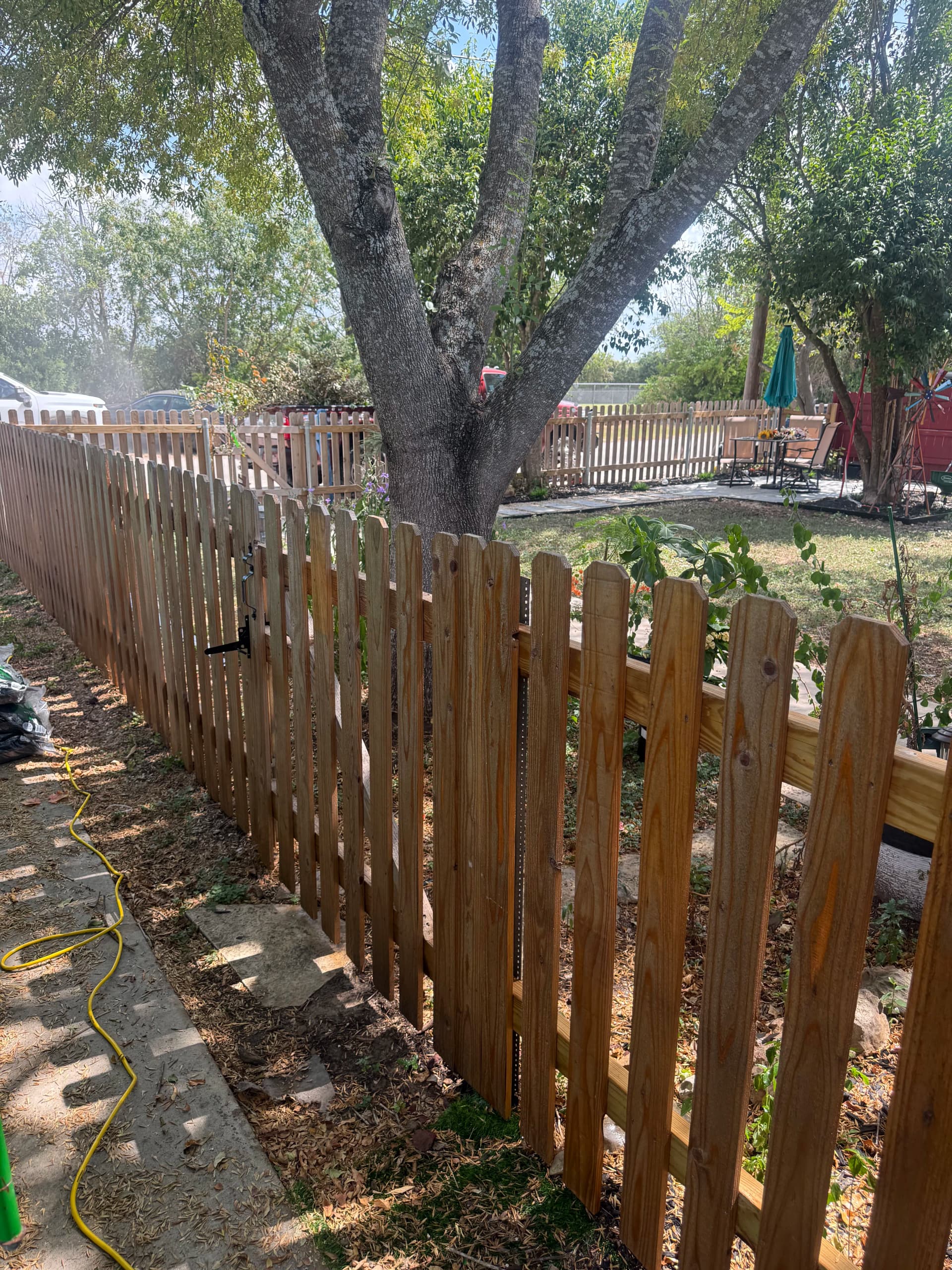 Gallery photos for Fence Staining and Installation Done Right in New Braunfels: Image #4